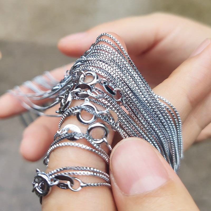 Silver Necklace Ladies Clavosin Chain Simple Pendant Chain