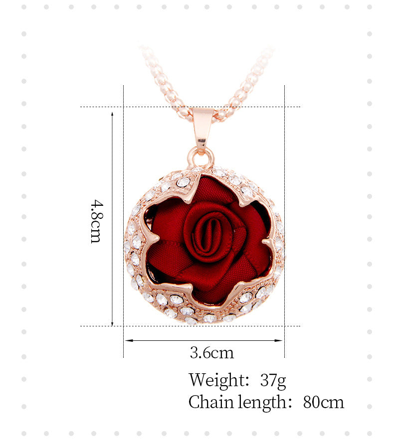 Autumn And Winter High Grade Rose Pendant Decorative
