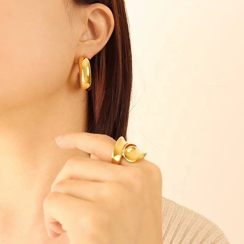 Minimalist 18K Gold Plated Stainless Steel C Shaped