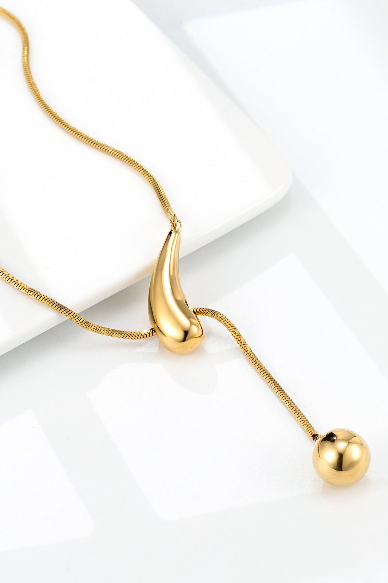 Creative Drawstring Water Drop Ball Necklace Titanium Steel