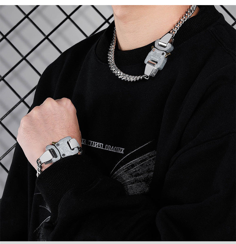 High Street Fashionable Plug Lock Ins Metal Thick