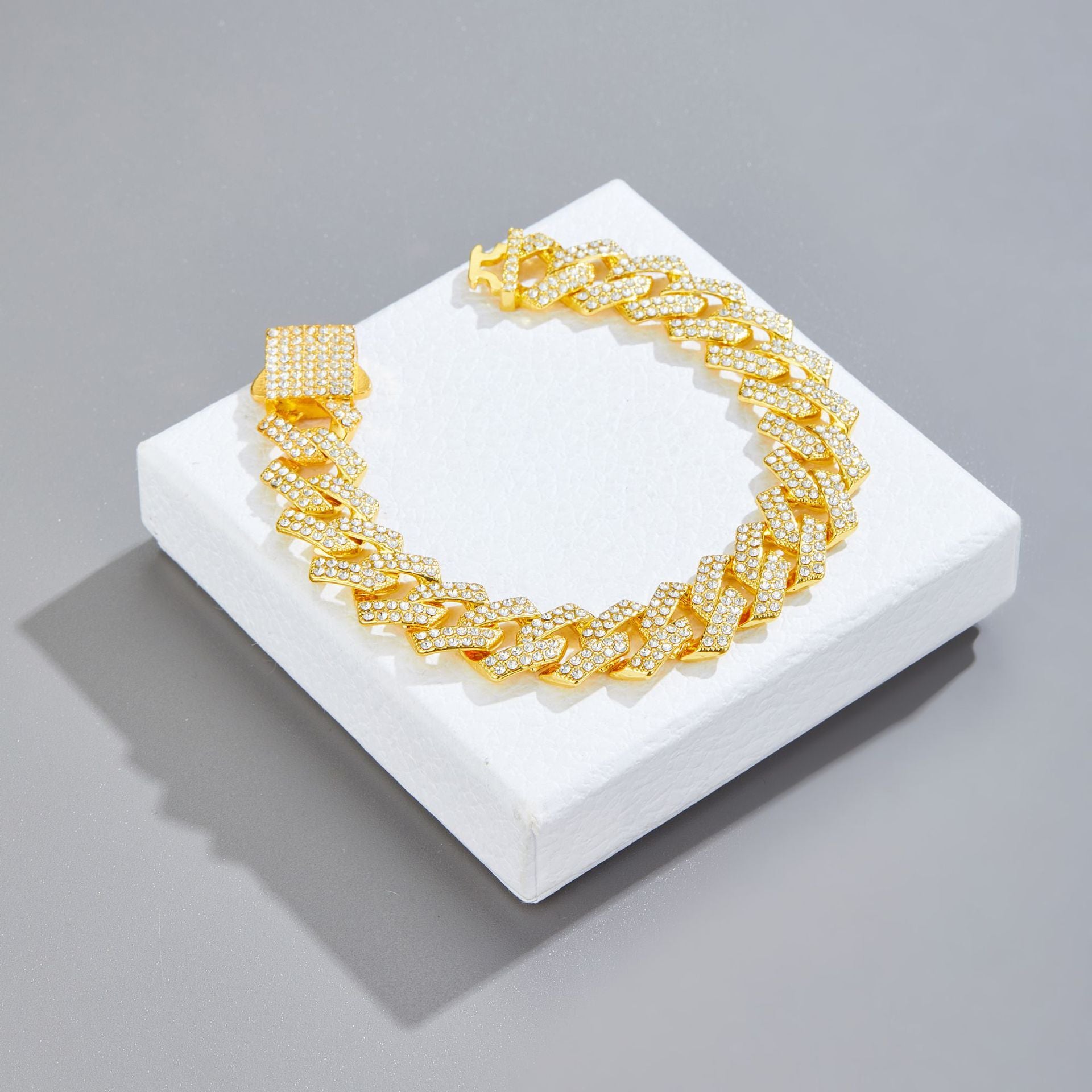 Hip Hop Bar Cuban Chain 15Mm Fashionable Alloy
