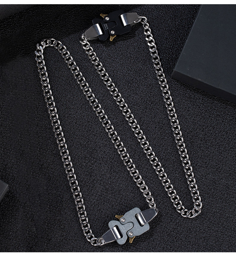 High Street Fashionable Plug Lock Ins Metal Thick