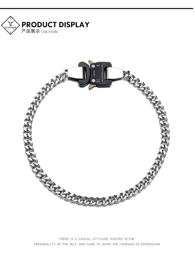 High Street Fashionable Plug Lock Ins Metal Thick