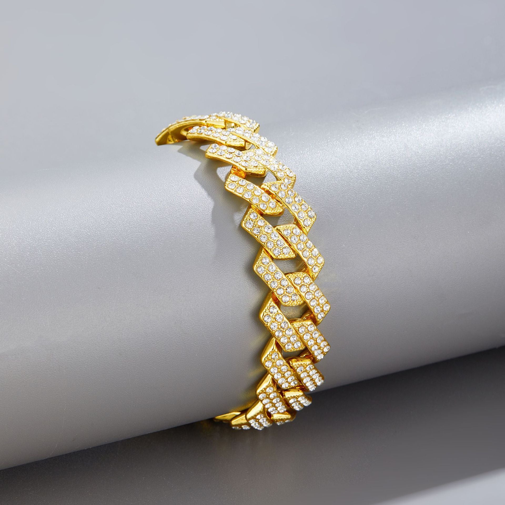 Hip Hop Bar Cuban Chain 15Mm Fashionable Alloy