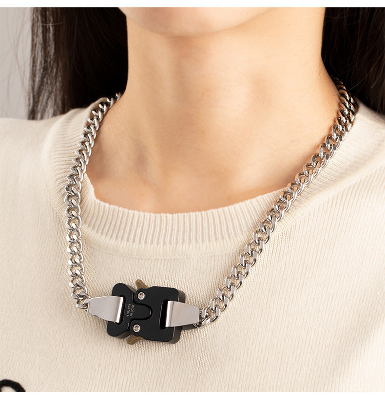 High Street Fashionable Plug Lock Ins Metal Thick
