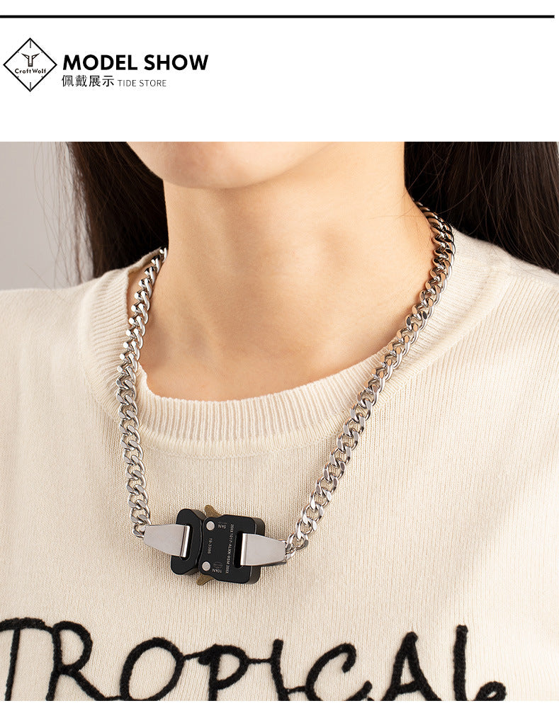 High Street Fashionable Plug Lock Ins Metal Thick