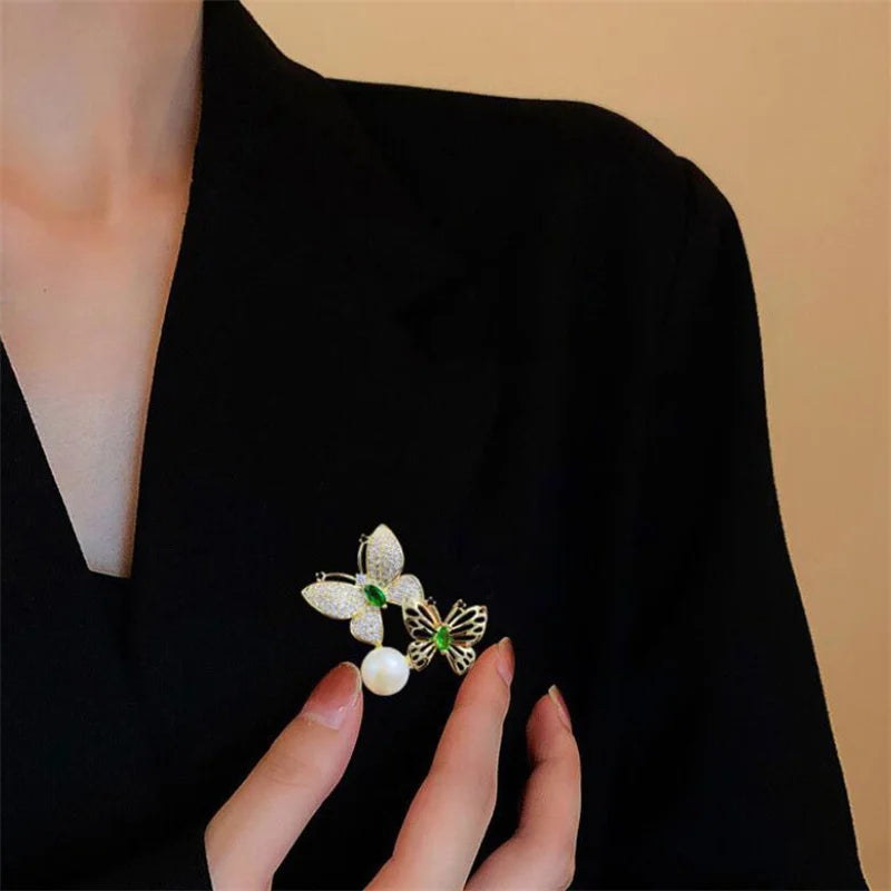 Butterfly Bee Brooch For Women Rhinestone Pearl Animal